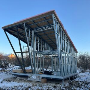 Асимметричный дом 26 м² + терраса 17 м²